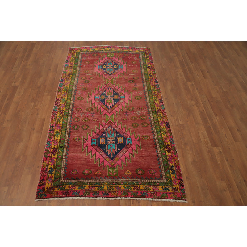 Tapis traditionnel géométrique 4 x 8