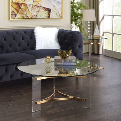 Table basse dorée