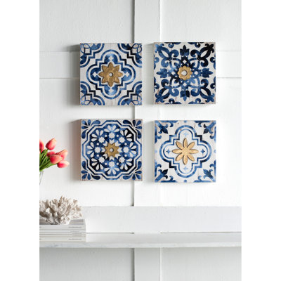 Décoration murale bleue, blanche et dorée, 9,5 po x 9,5 po. Décorations décoratives encadrées pour la maison. S'agence aux motifs modernes et éclectiques. 95% bois de sapin, 5% papier. Ornement abstrait de 9,5 po x l 9,5 po x P 1,7 po, espace de vie élégant. Moderne