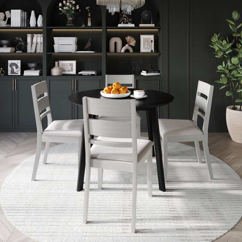 Ensemble de salle à manger 5 pièces avec table ronde noire et chaises à dossier horizontal rembourrées blanches, Blanc