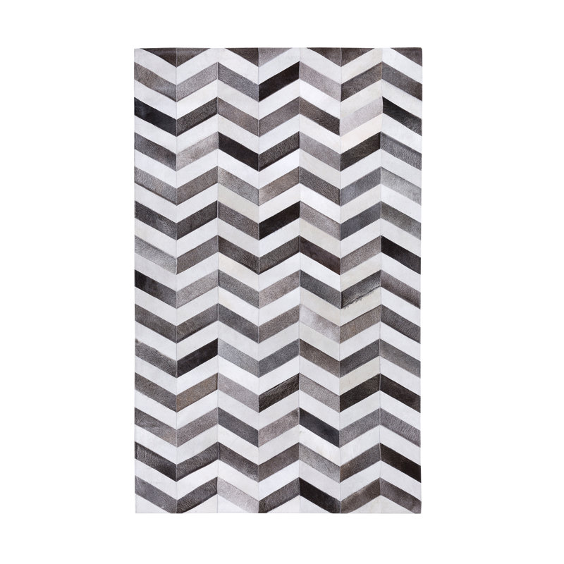 Deven Chevron Hand Woven Area Rug, Rectangle 140 x 200cm