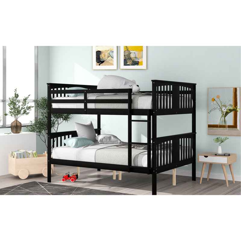 Lit double superposé au-dessus d'une chambre d'amis, fabrication de haute qualité, lit supérieur avec garde-corps, tête de lit inférieure, gain de place pour les invités supplémentaires en soirée pyjama, finition, structure en pin, tête de lit et, non