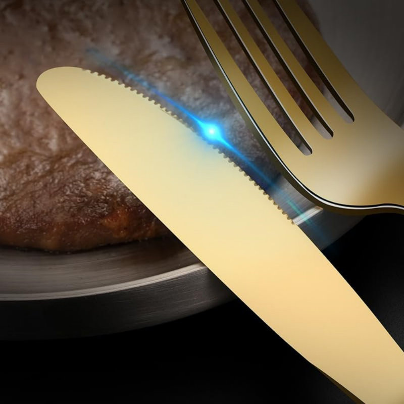 Ensemble de couverts en acier inoxydable Everly Quinn Zikia - Service pour 6, Rose