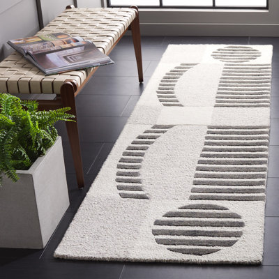 Chatham Hand Tufted Wool Cotton Abstract Rug in Beige/Gray
