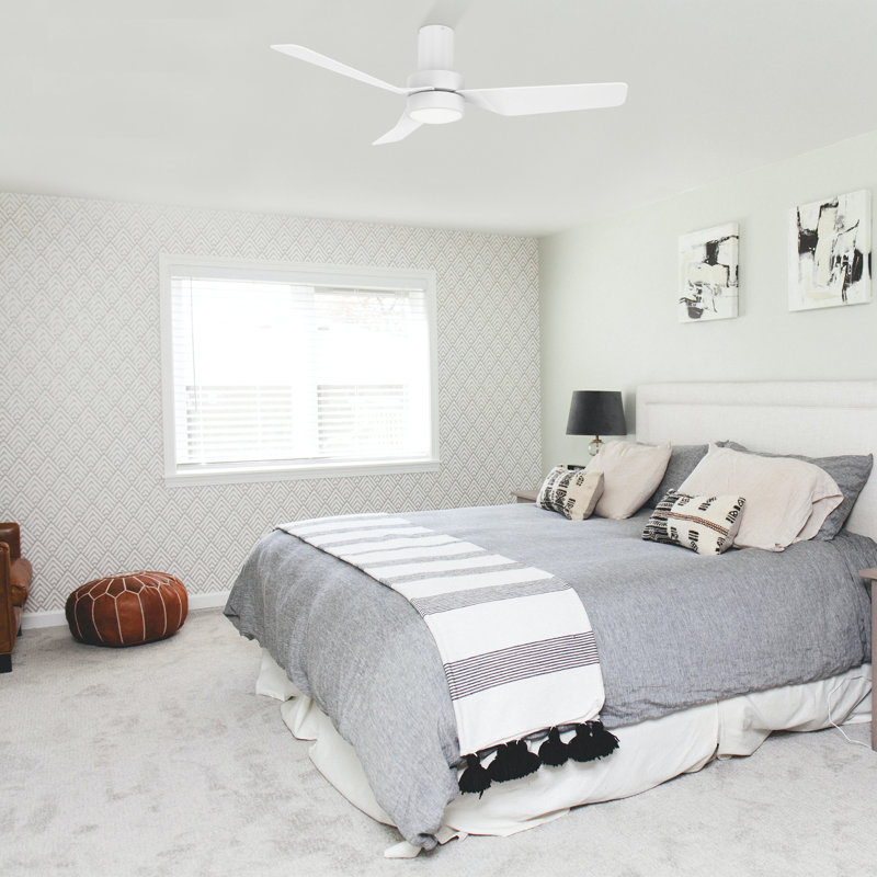  Ventilateur de plafond encastré intelligent à DEL 3 pales 44 "avec ensemble d'éclairage inclus, télécommande, Blanc