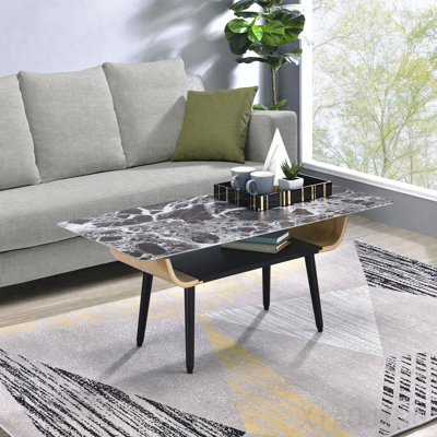 Table basse 47 po avec plateau en verre marbré noir et bois cintré