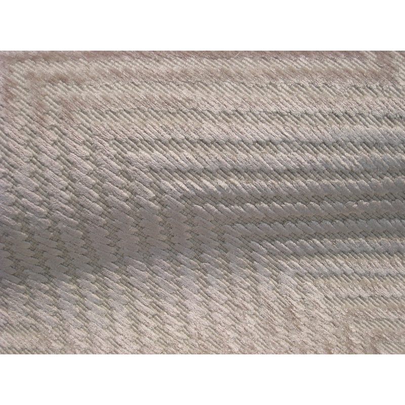 Honeycomb Chevron Area Rug in Silver, Rectangle 9' x 12'