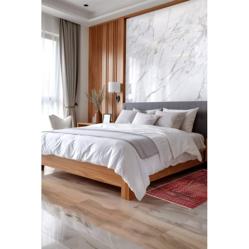 Tapis noir Teimani 2 pi 10 po x 4 pi 6 po
