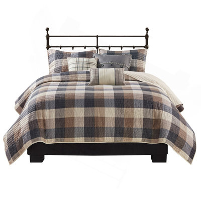 6 Piece Printed Herringbone Quilt Set With Throw Pillows Neutral