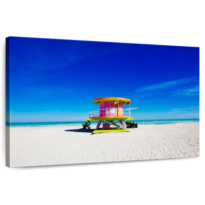 Gillard Pink Miami Lifeguard Tower