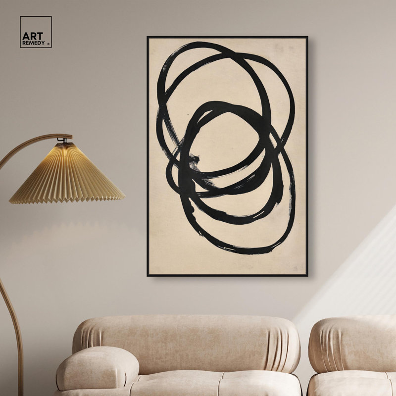 Décoration murale beige sur toile II , H 46 po x l 31 po, Cadre flottant noir