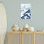 «Snowy Winter Harbor Birds», estampe numérique, design par Hannah Moren-568885203-568885215