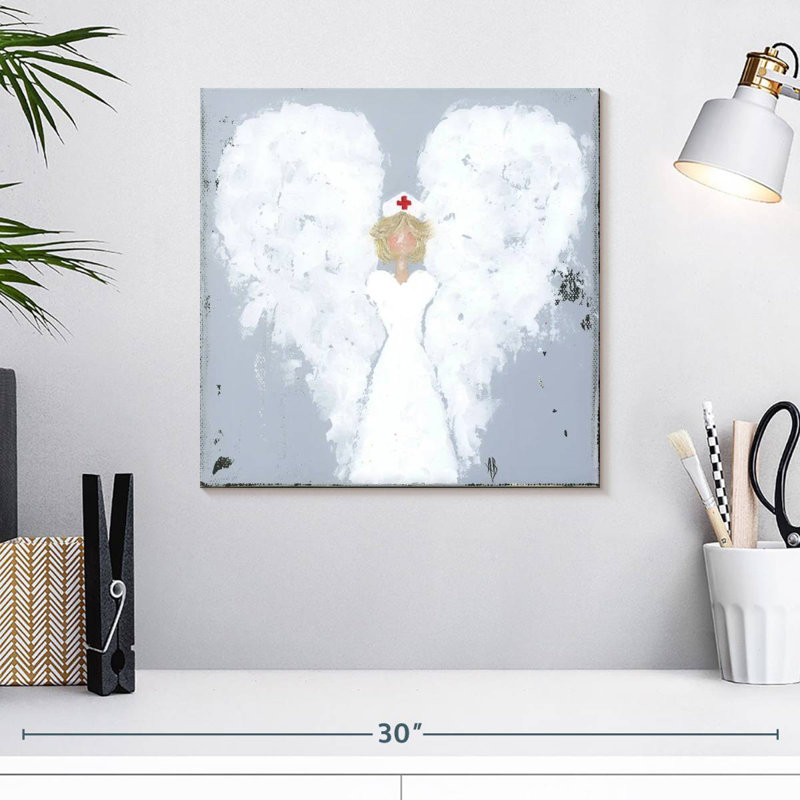 Leisha Nurse Angel, H 16 po x l 16 po