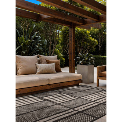 Derriyah Rectangle 200 cm x 300 cm Geometric Indoor / Outdoor Area Rug