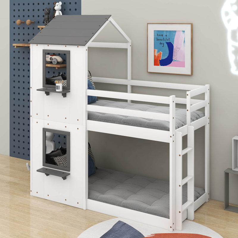 Lit superposé simple au-dessus d'un lit simple en bois avec toit, fenêtre et garde-corps, Blanc
