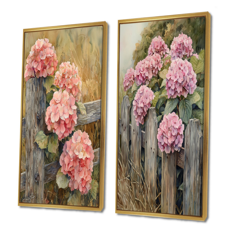 Farm Hydrangeas By The Fence I - Impression sur toile florale 2 panneaux, H 28 po x l 25 po, Cadre flottant doré