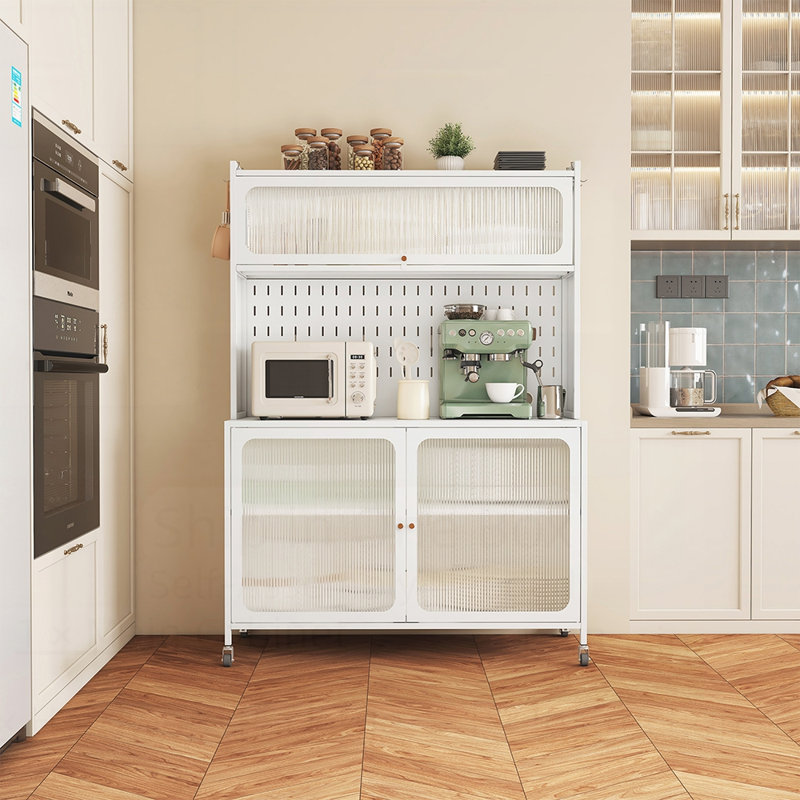 Grand garde-manger avec portes en verre, tablettes réglables et rangement multifonctionnel pour différentes pièces