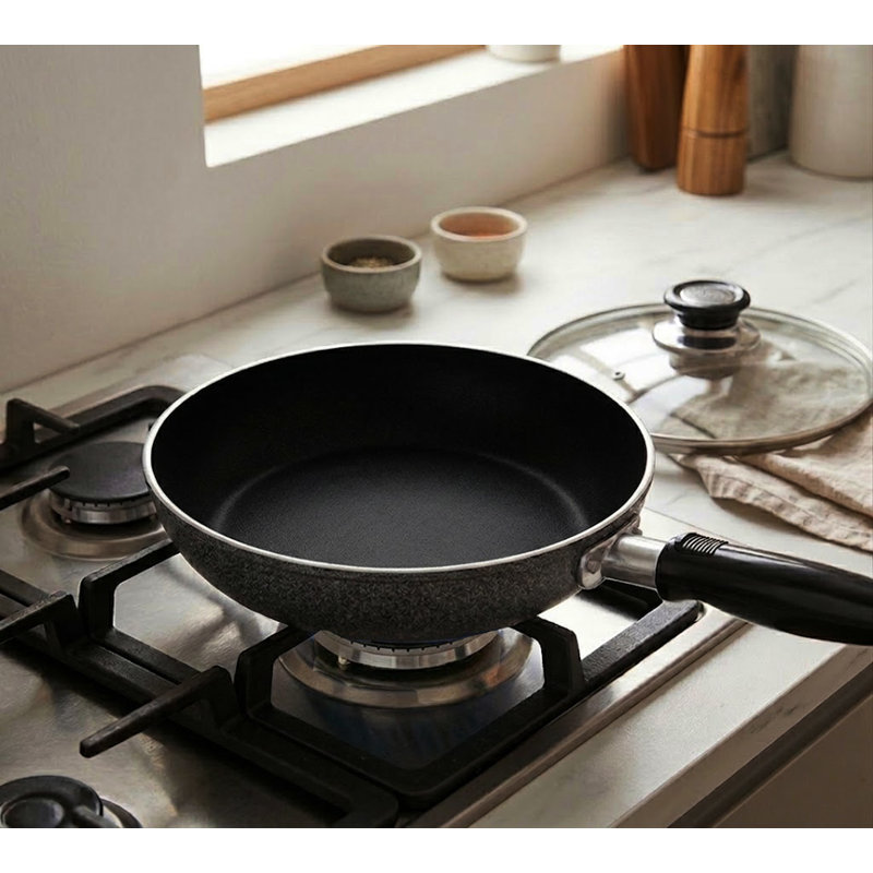 12.5" Non-Stick Fry Pan With Lid, 12.5"