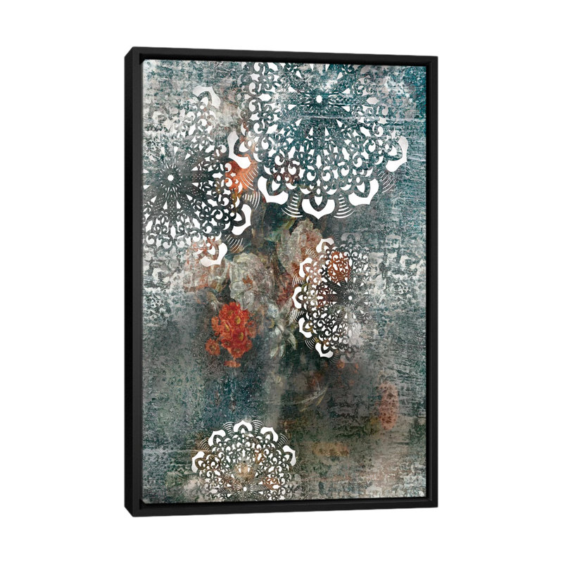 «Doily II» par PI Studio - reproduction sur toile tendue, H 26 po x l 18 po x P 1,5 po, Toile avec cadre noir