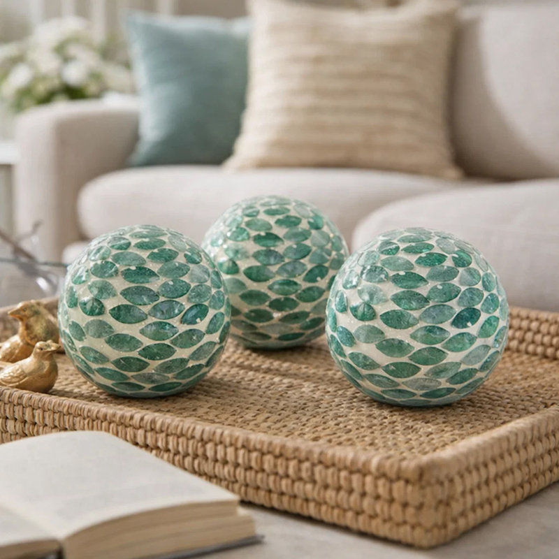 Ensemble de 3 boules décoratives Sunny, détails de coquille de Capiz, céramique verte 12 po
