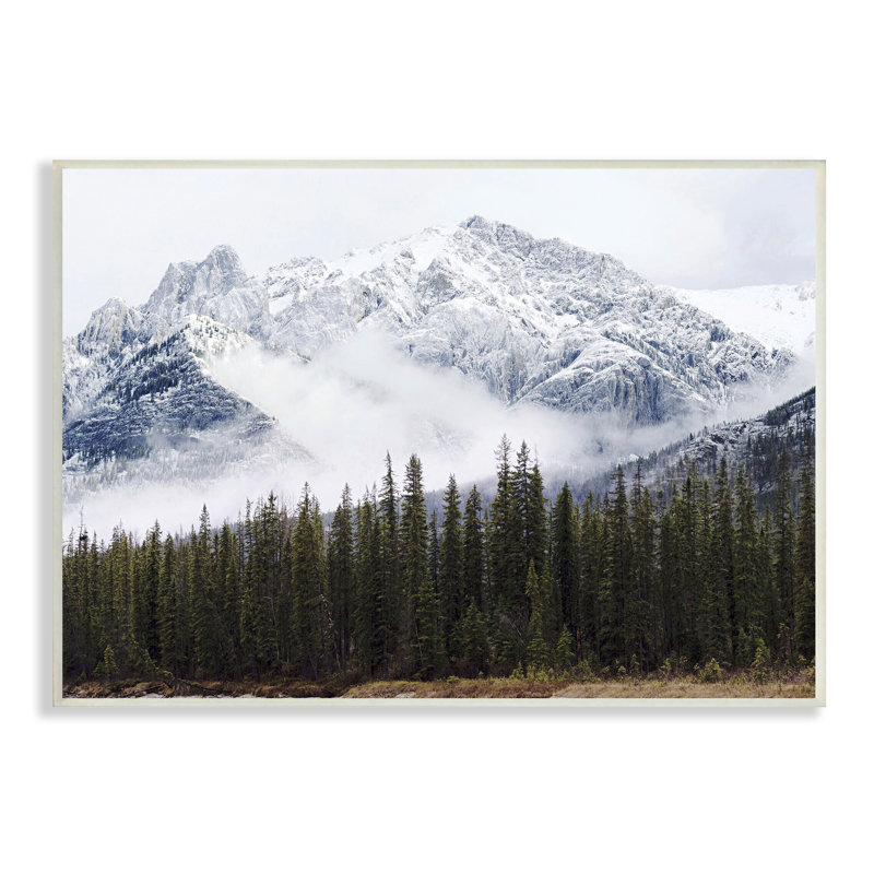 Snowy Mountain Top Tall Fir Trees, Plaque de bois, H 13 po x l 19 po
