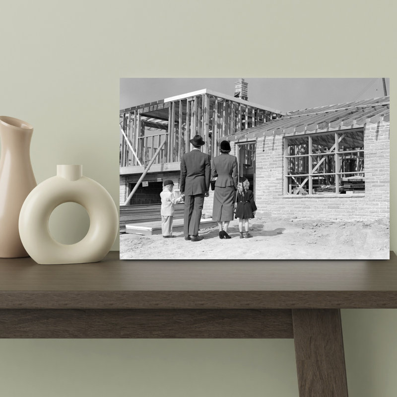 «1950S Family Looking New Home Under Construction Classic Retro Vintage Architecture», art mural, 18" H x 12" W