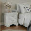 Table de chevet classique en bois blanc-1868698895