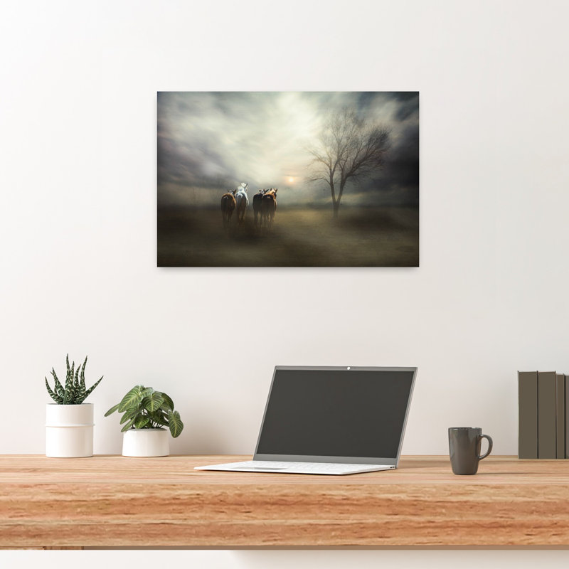 Chevaux sauvages au coucher du soleil - Paysage éthéré et paisible - Affiche murale nature, H 16 po x l 24 po