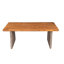 Ensemble de salle à manger d'extérieur brun en bois, conception à lattes, - pieds enveloppés, table et banc en bois à faible entretien nécessitant un abat-jour, surface pour le contrôle de l'eau, durabilité fiable fabriquée à la main