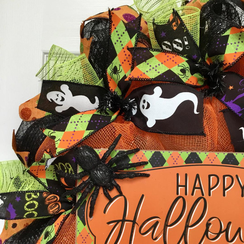 Happy Halloween Argyle Wreath