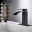Robinet de salle de bain à un trou