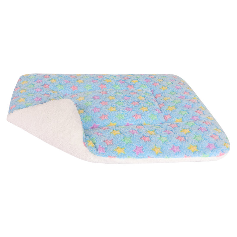 Betsy-Mae Geometric Fleece Pet Bed, Extra Small (19.7" W x 15.7" D x 0.8" H), Blue