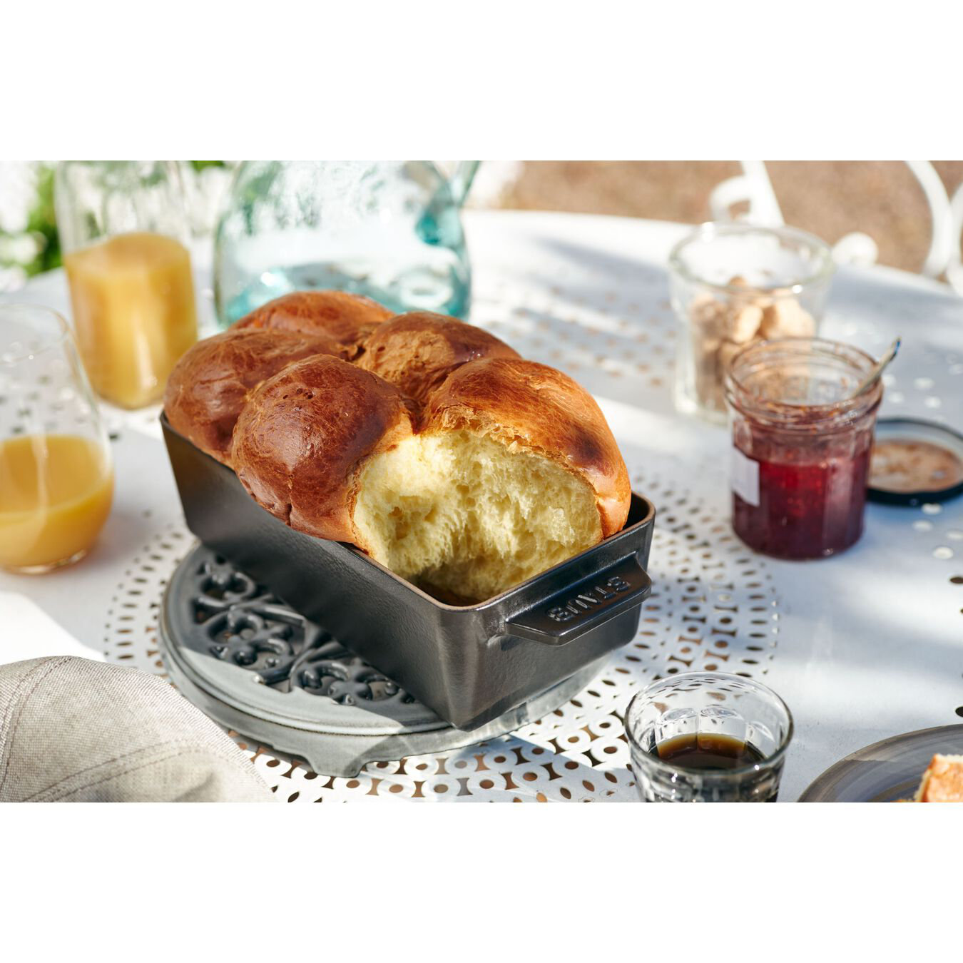 Staub Cast Iron x Loaf Pan Matte Black