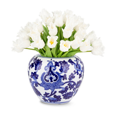 Artful Interiors Arrangement