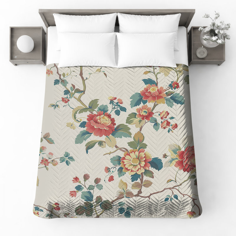 Floral Vine Pattern Quilted Bedspread , Queen