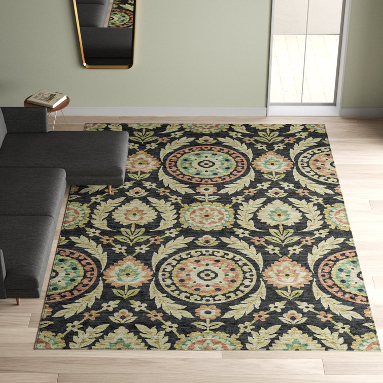 Mahaney Floral Indoor Rug