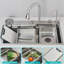 Évier de cuisine en acier inoxydable avec robinet à cascade 31,5 po Flying Rain