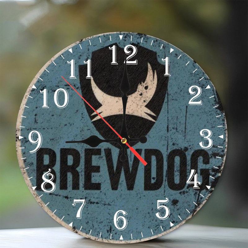 Horloge murale en bois 10 po, mouvement silencieux, à piles (piles AA non incluses), décor artistique, parfait pour les décorations