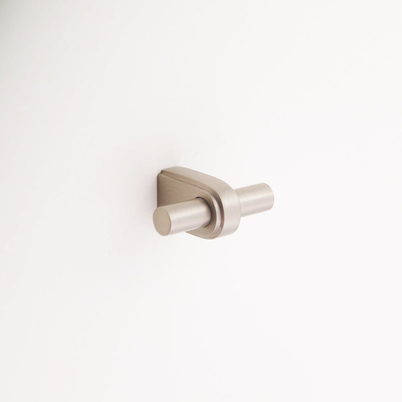 Poignée d'armoire en laiton massif Madelyn Carter Elsa, Nickel