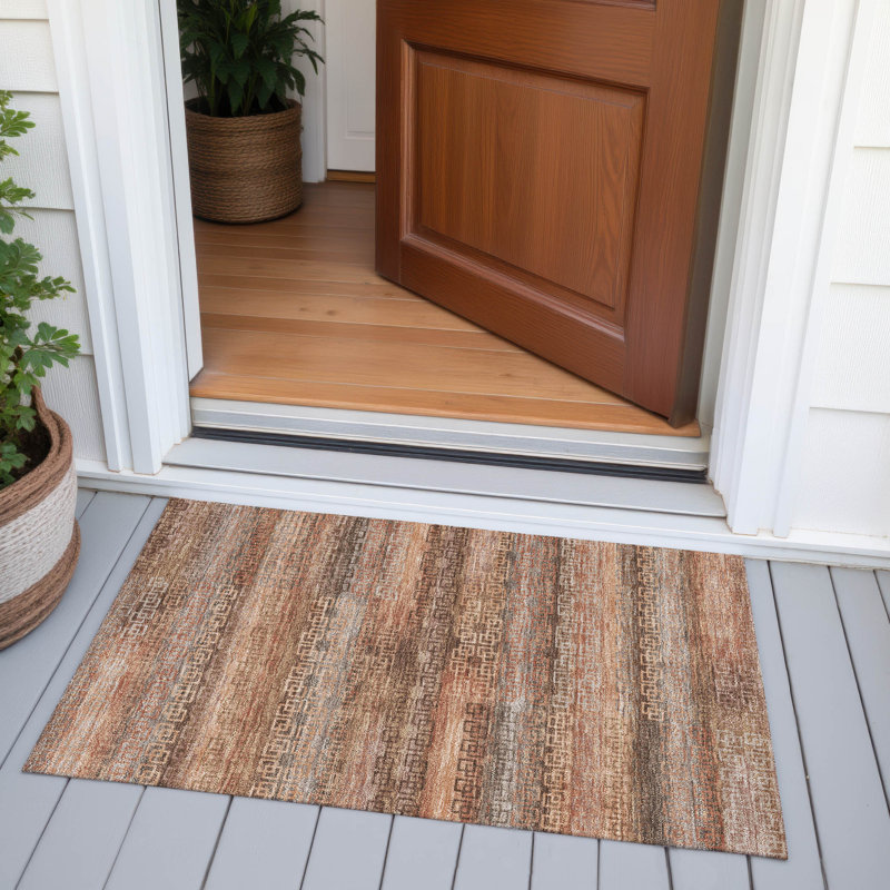 Tapis cuivre intérieur / extérieur lavable à la machine Xhevrie, Rectangle 1 pi 8 po x 2 pi 6 po
