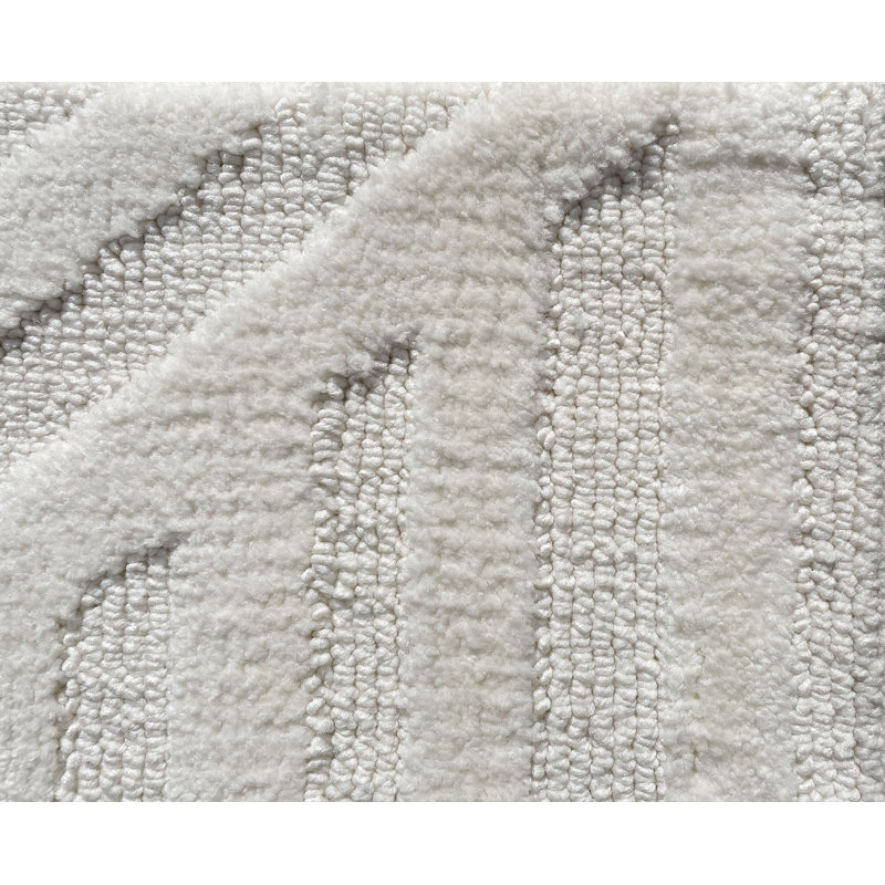 Riem Rug, Rectangle 2' x 3'