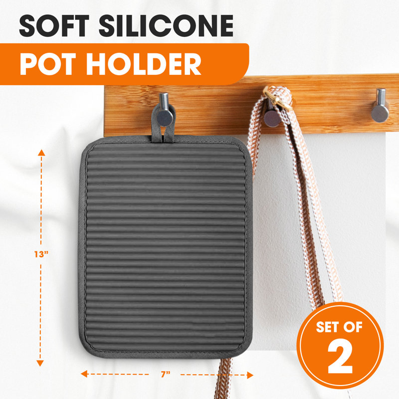 Cheer Collection Silicone Pot Holders, 2 Pack Ribbed Grip and Cotton Lining, Black
