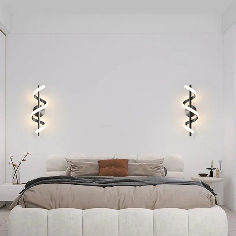 Dayjah LED Wallchiere