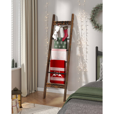 Blanket Ladder for Living Room, Decorative Quilt Rack with 4 Removable Hooks, 5-Tier Farmhouse Ladder Holder Shelf Organizer for Bedroom, Rustic Brown