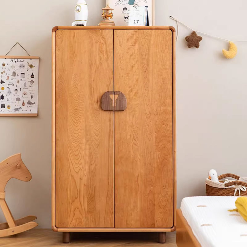 Petite garde-robe simple