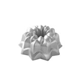Nordic Ware Non-Stick Novelty Star Bundt Cake Pan