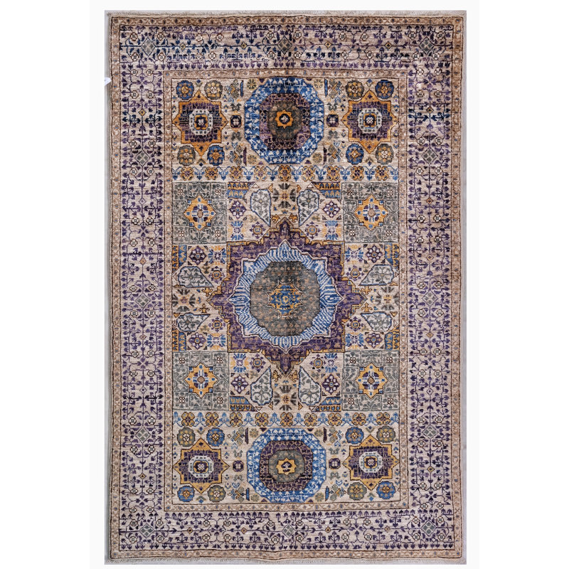Tapis beige noué à la main de haute qualité