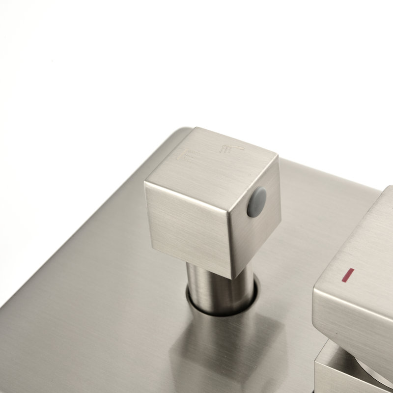 Système de douche complet avec valve brute