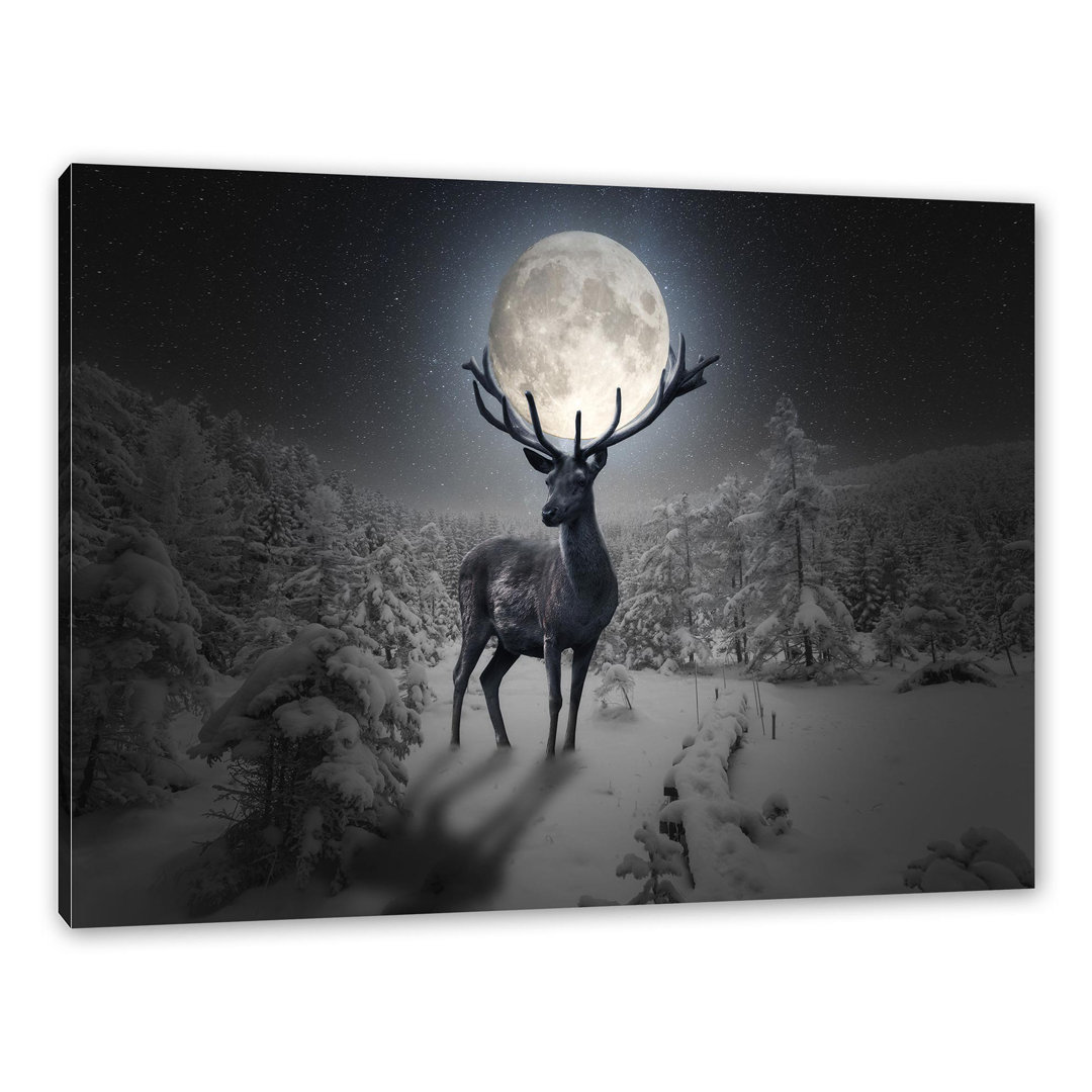 Leinwandbild Reindeer in Winter Forest von Moonlight