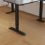Bureau pour travailler debout en forme de L à hauteur réglable de 63 po Mickail-805295032
